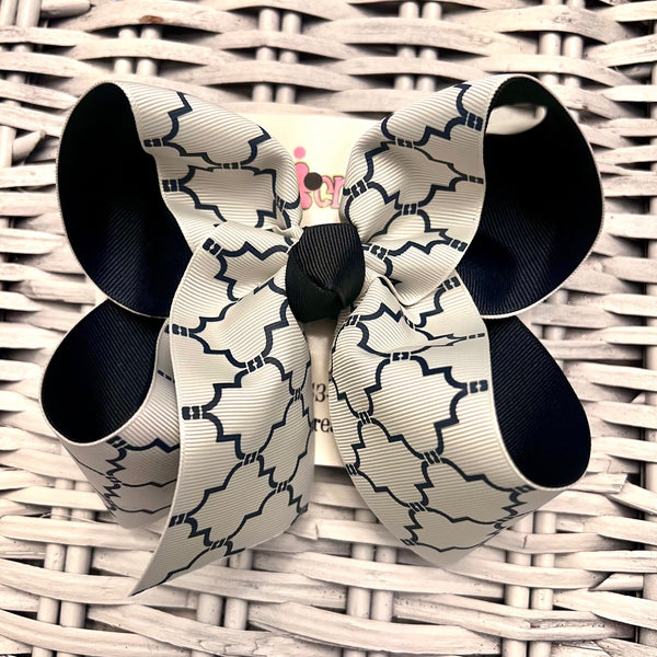 White w/Navy Quatrefoil Layered Hair Bow